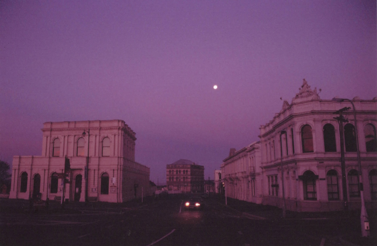 Image: Dusk, MikiNobu Komatsu, 2006